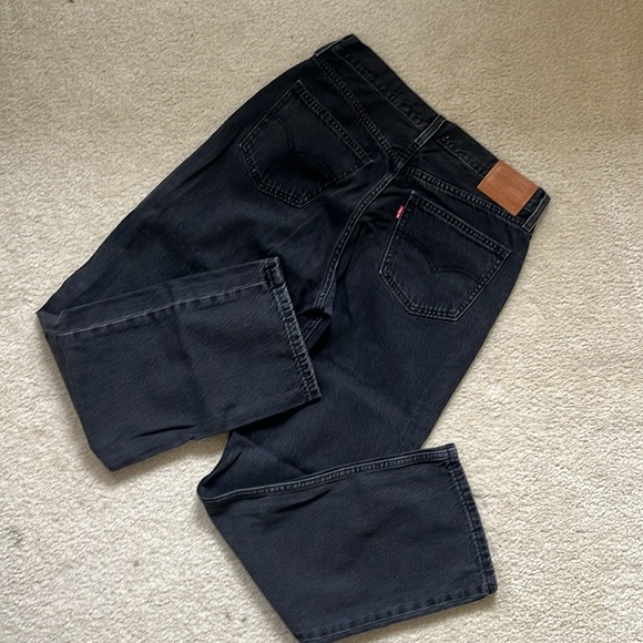 Loose straight size 27 black Levi jeans - Picture 2 of 4